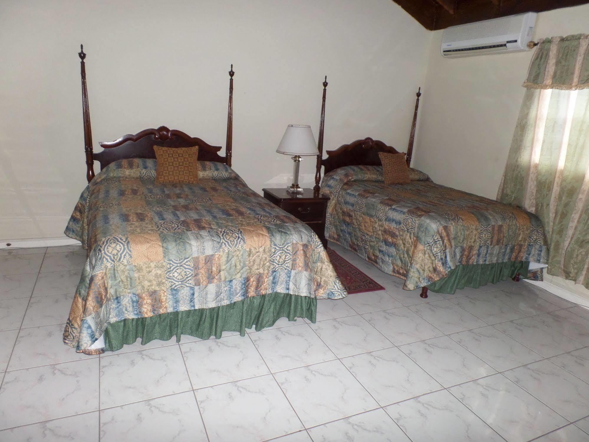 The Royal Kensington Villa Montego Bay Eksteriør billede