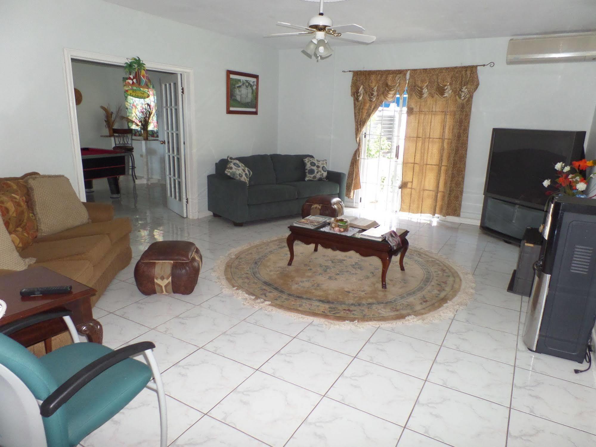 The Royal Kensington Villa Montego Bay Eksteriør billede