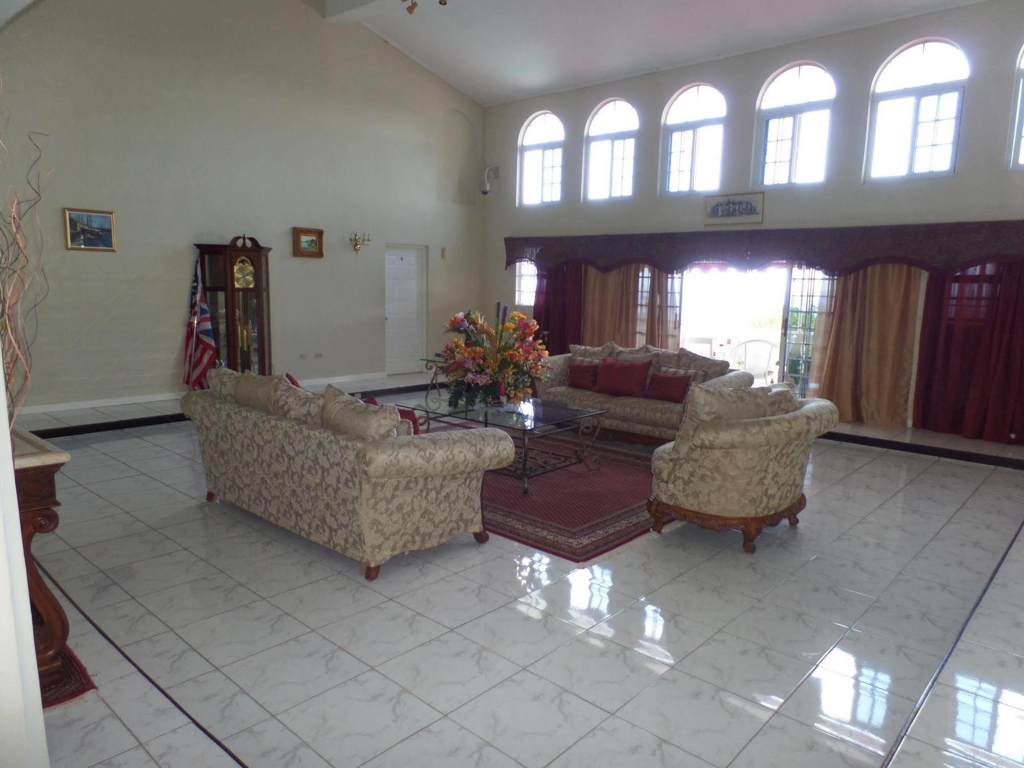 The Royal Kensington Villa Montego Bay Eksteriør billede